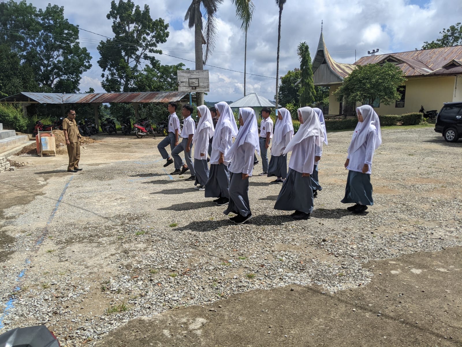 Seleksi Pasukan Pengibar Bendera (Paskibra) Kecamatan X Koto Singkarak