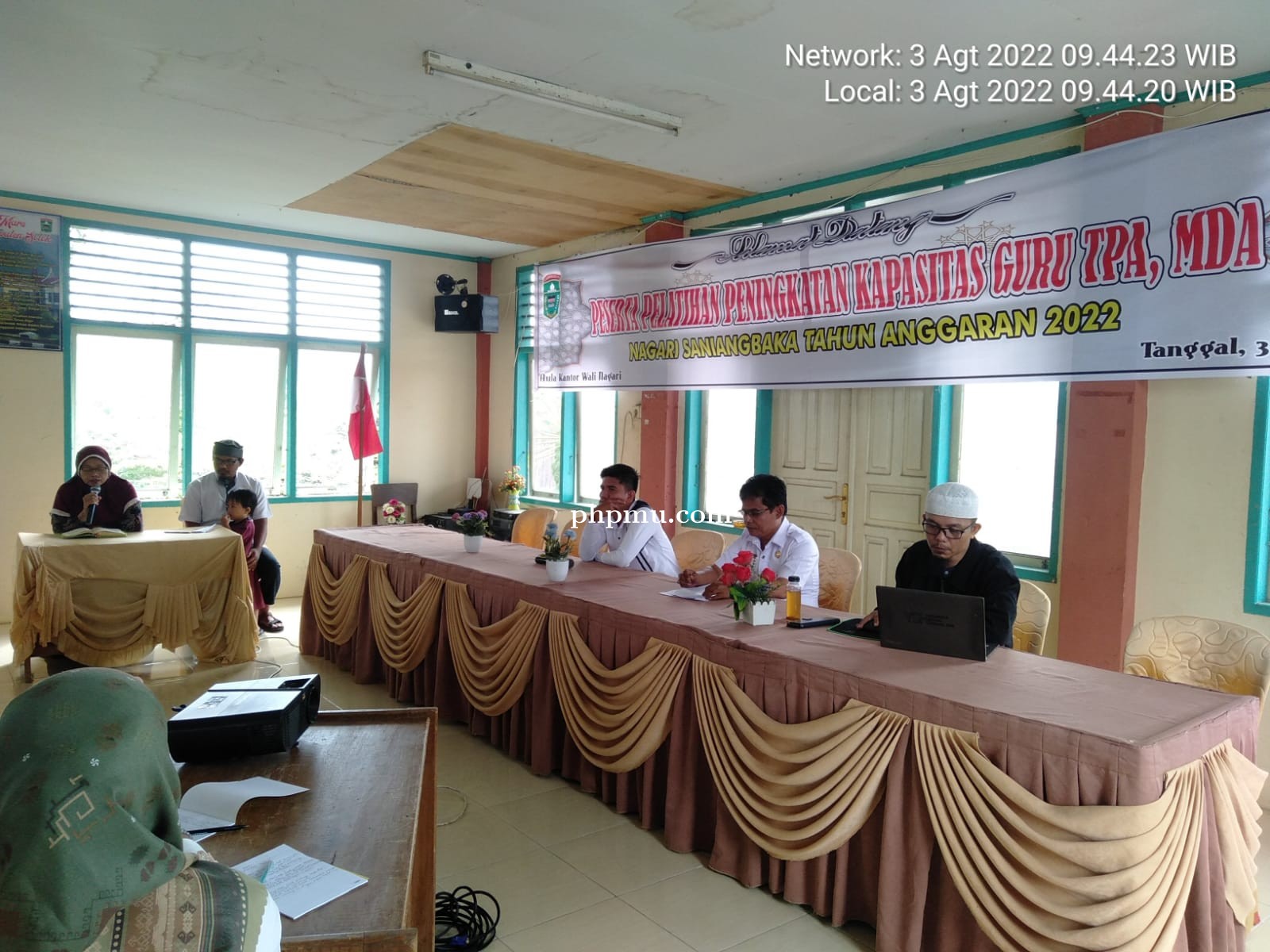 Pembukaan Pelatihan Peningkatan Kapasitas Guru TPA dan MDA di Nagari Saniangbaka