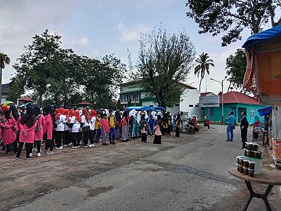 Gerak Jalan Santai se Kecamatan X Koto Singkarak
